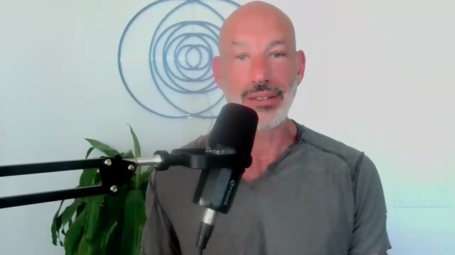 The Grand Experiment: Can Collective Attention Heal Others?